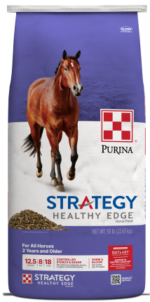 Image of Strategy® Healthy Edge® horse feed bag front facing