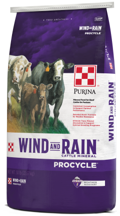 Purina® Wind and Rain® ProCycle™ cattle mineral right view