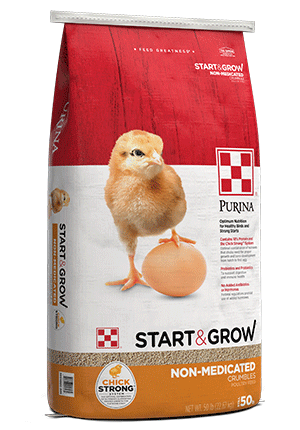 Image of Purina® Start & Grow® poultry feed bag